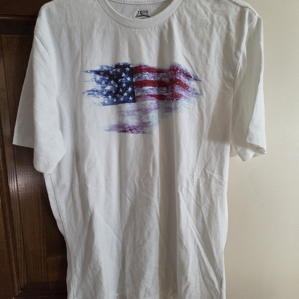 Izod Saltwater Men's White Tee with Flag Graphic America 250